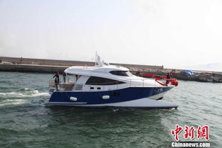 國內首條雙體動力豪華游艇試水成功