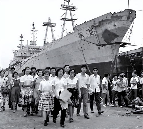 1963年,中國萬噸巨輪首航即沉沒,船員報告周總理 遭魚雷攻擊